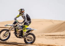 10 Best Dirt Bike For Sand Dunes (Ultimate Review)